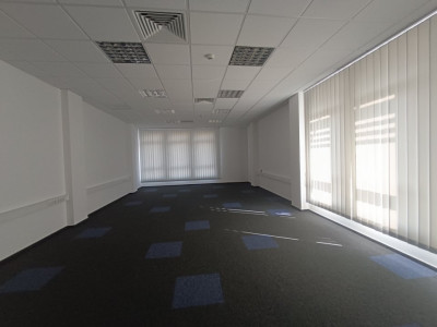Spatiu de birouri 760 mp de inchiriat, zona Spitalul Judetean imagine mica 4, foxfort.ro