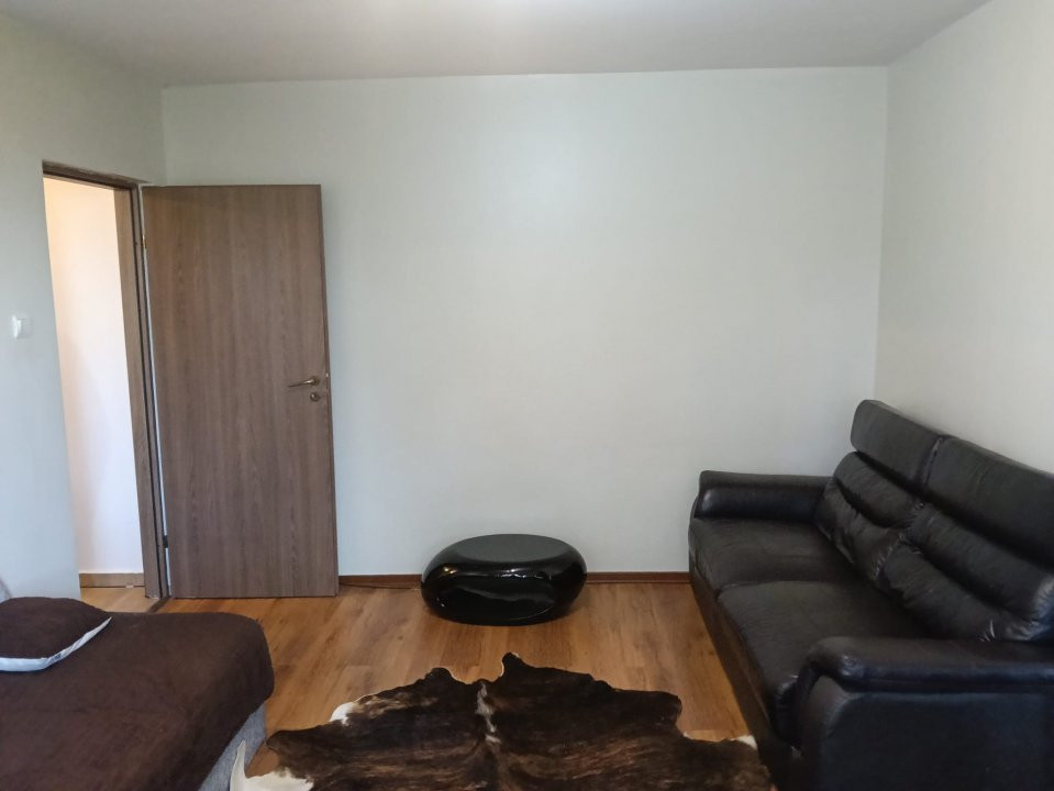 Apartament de vanzare cu 2 camere la etajul 3, zona Sagului 2, foxfort.ro