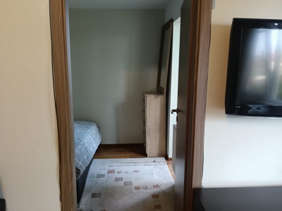 Apartament de vanzare cu 2 camere la etajul 3, zona Sagului imagine mica 10, foxfort.ro