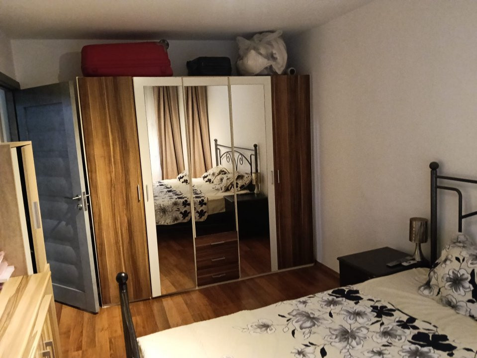 Apartament cu 3 camere parter, zona Spitalul Judetean 11, foxfort.ro
