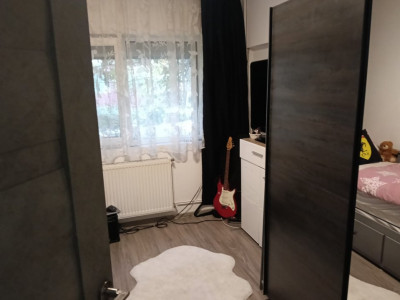 Apartament cu 3 camere parter, zona Spitalul Judetean imagine mica 6, foxfort.ro