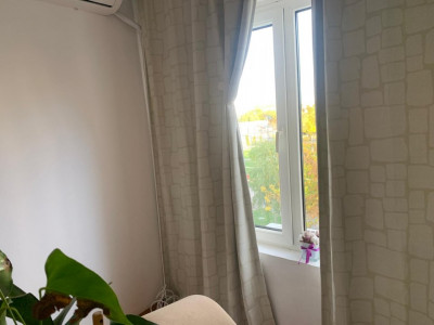Apartament de vanzare cu 3 camere si 2 bai, etaj 2, zona Lipovei imagine mica 14, foxfort.ro