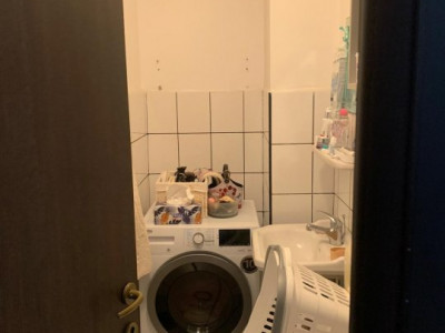 Apartament de vanzare cu 3 camere si 2 bai, etaj 2, zona Lipovei imagine mica 18, foxfort.ro