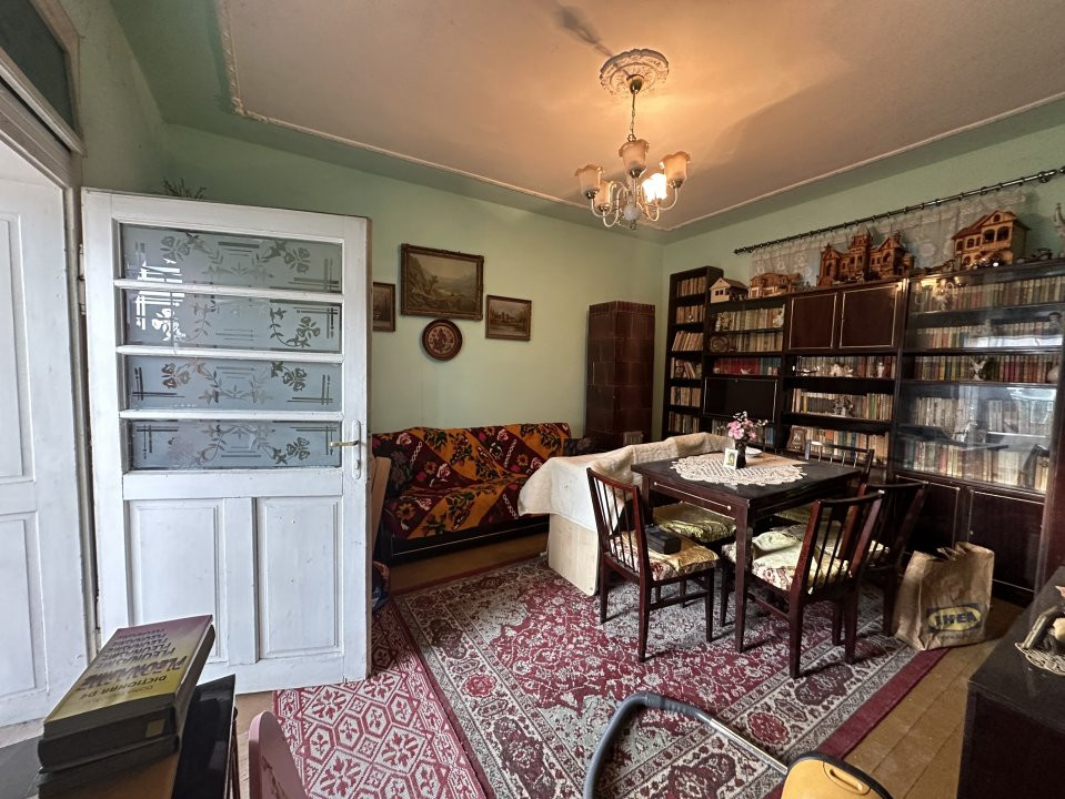 Casa individuala cu 3 camere si teren de 1577 mp, Bucovat central  12, foxfort.ro