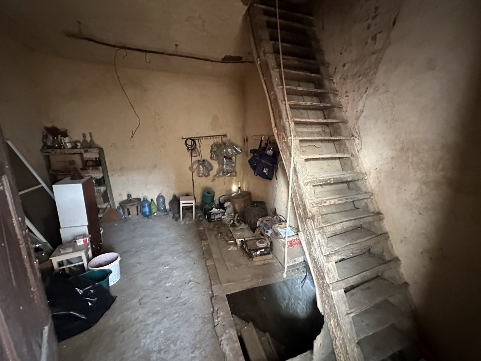 Casa individuala cu 3 camere si teren de 1577 mp, Bucovat central  16, foxfort.ro