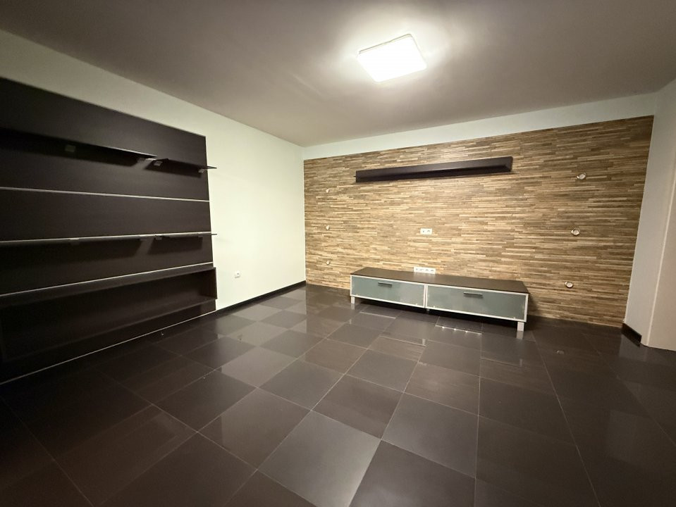 Apartament cu 2 camere de vanzare in Timisoara, zona Iulius Mall 12, foxfort.ro
