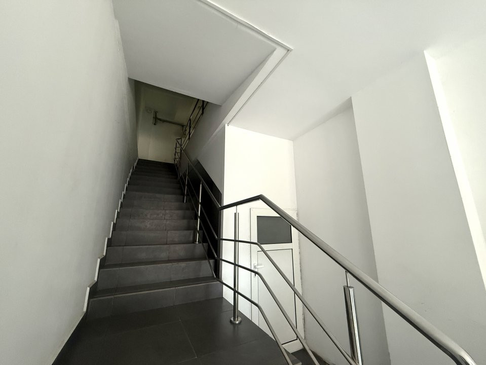 Spatiu comercial open space, 183 mp, in zona Simion Barnutiu 3, foxfort.ro