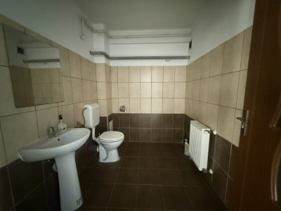 Spatiu comercial open space, 183 mp, in zona Simion Barnutiu imagine mica 4, foxfort.ro