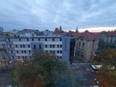 Apartament de vanzare cu 3 camere, etaj 6, zona Ultracentrala imagine mica 11, foxfort.ro