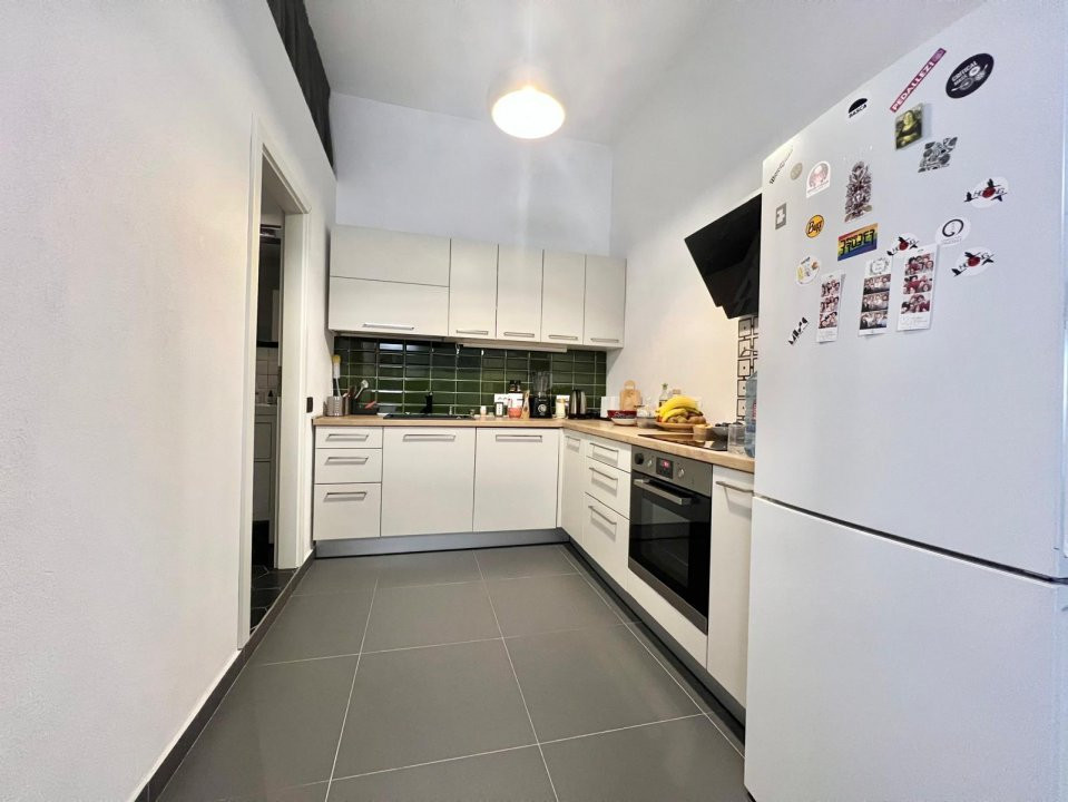 Apartament cu o camera la etajul 1 de vanzare, zona Piata Maria 6, foxfort.ro