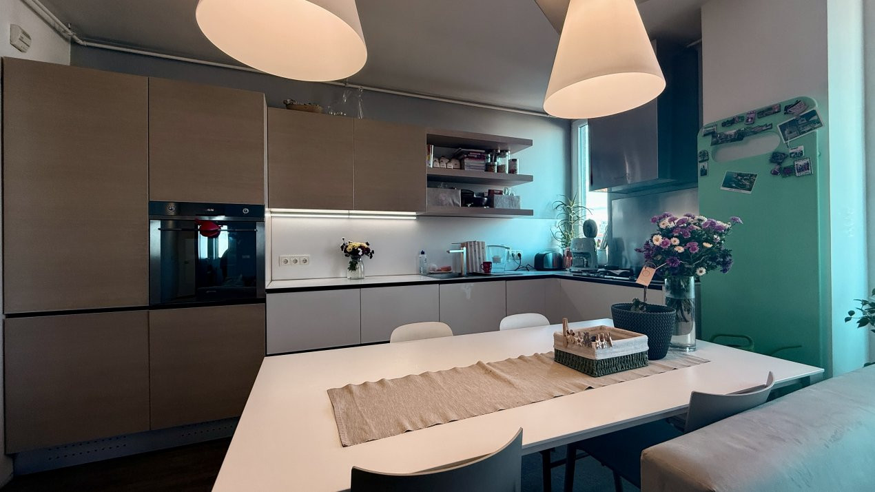 Apartament de vanzare cu 2 camere, 60 mp - zona Piata Doina 6, foxfort.ro