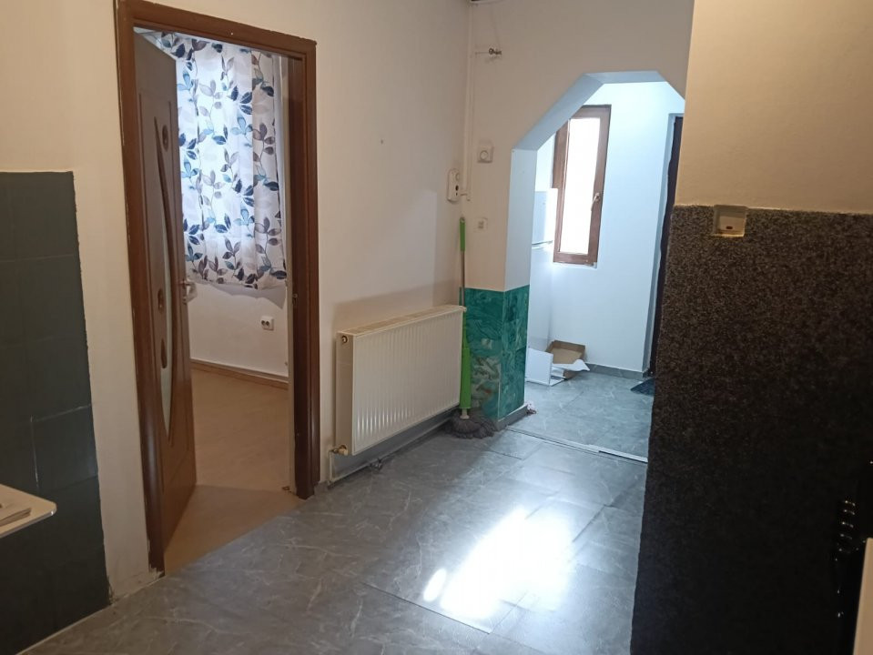 Apartament cu 2 camere la parter, prima inchiriere, zona Traian 5, foxfort.ro