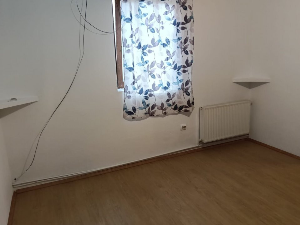 Apartament cu 2 camere la parter, prima inchiriere, zona Traian 7, foxfort.ro