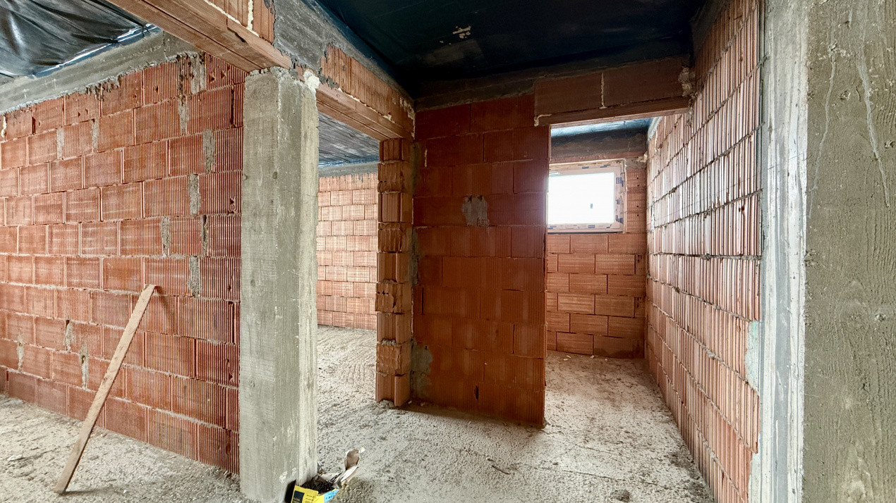 Duplex cu garaj, 4 camere si 350mp teren - Mosnita Noua, Toate utilitatile 19, foxfort.ro