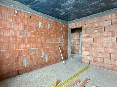 Duplex cu garaj, 4 camere si 350mp teren - Mosnita Noua, Toate utilitatile imagine mica 9, foxfort.ro