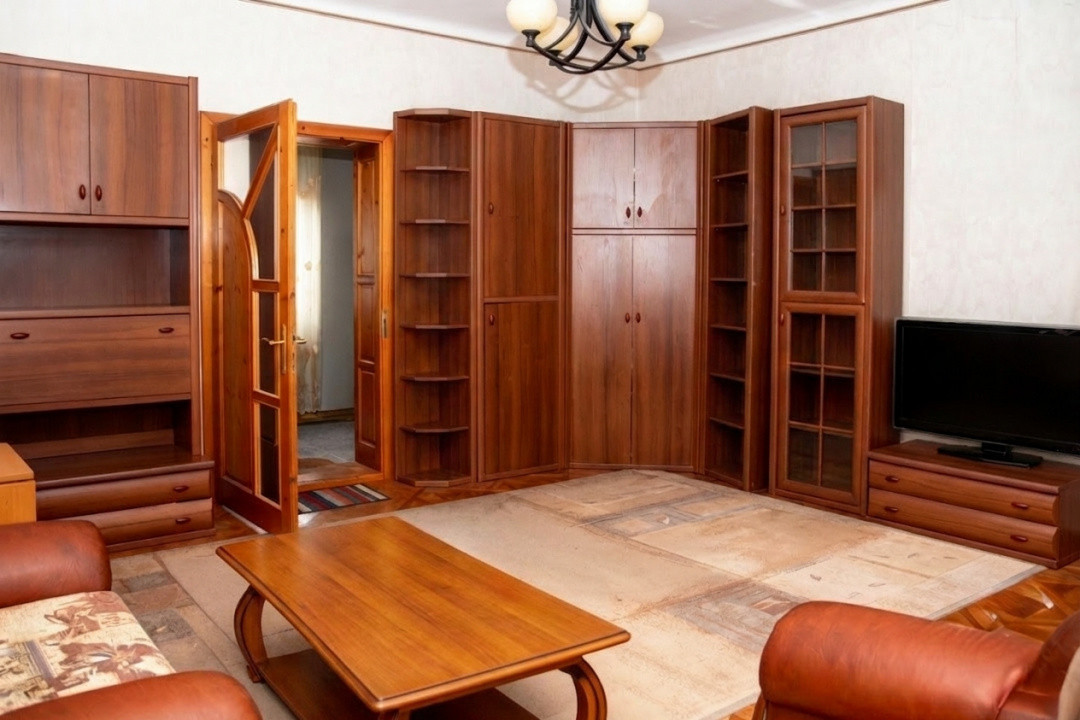 Casa individuala cu 4 camere, garaj si teren de 694 mp, zona Bujac Arad 1, foxfort.ro