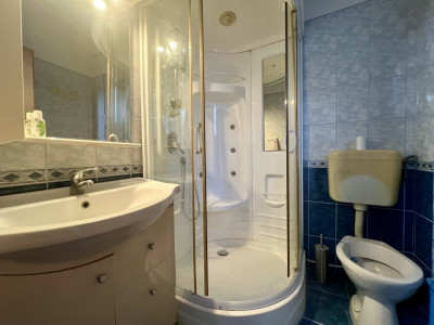 Casa individuala cu 7 camere si teren de 358 mp de vanzare, zona Girocului imagine mica 9, foxfort.ro