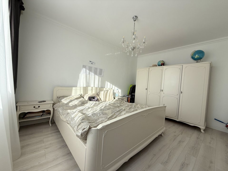 Casa individuala cu 5 camere de vanzare in localitatea Sacalaz 40, foxfort.ro