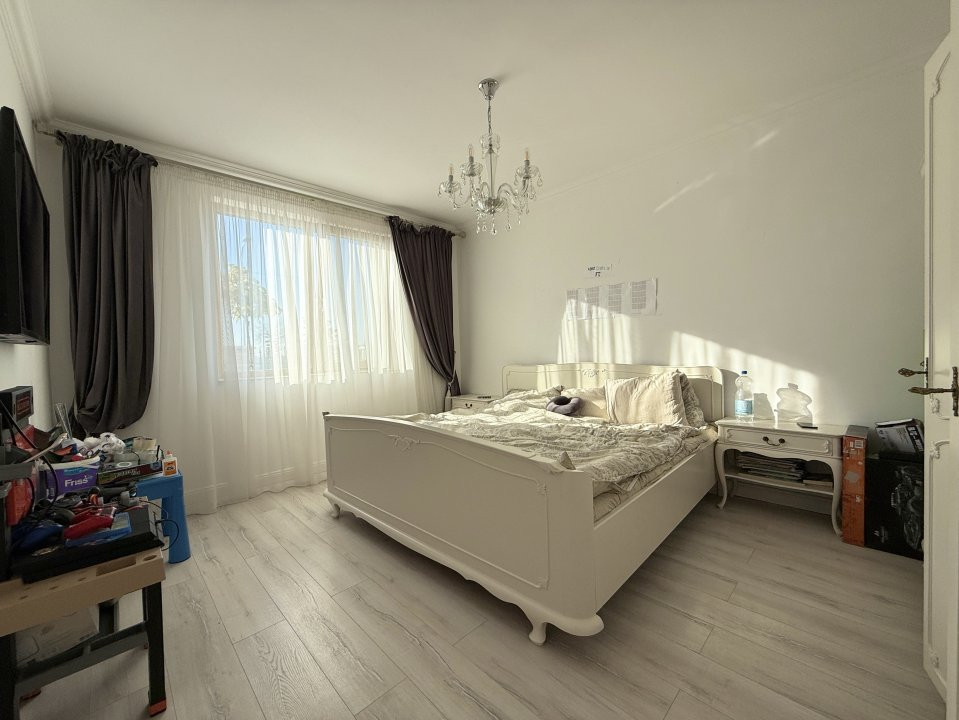 Casa individuala cu 5 camere de vanzare in localitatea Sacalaz 42, foxfort.ro