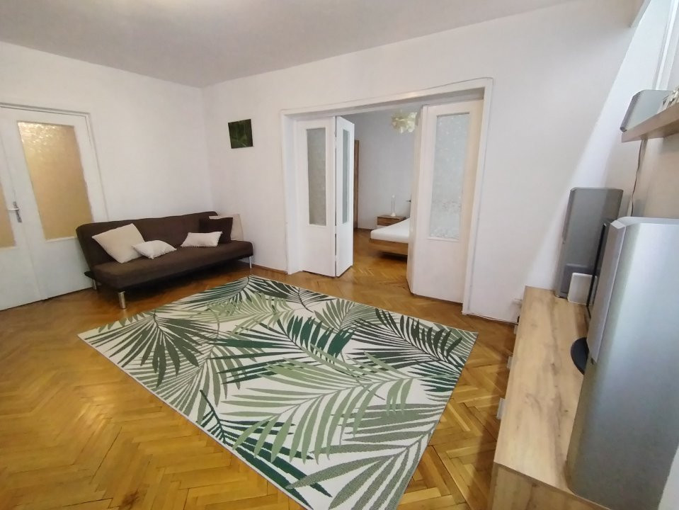 Apartament cu 3 camere de inchiriat in Timisoara, zona Take Ionescu 2, foxfort.ro