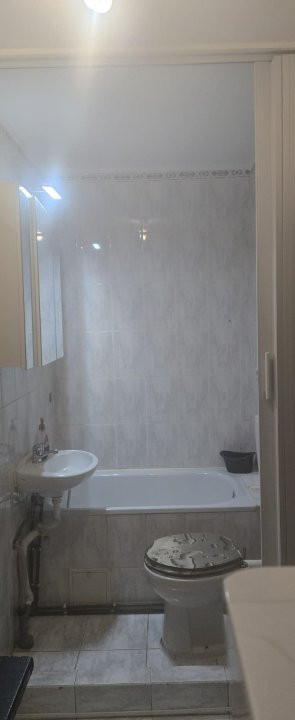 Garsoniera cu o camera la etaj 1, zona Blascovici 4, foxfort.ro