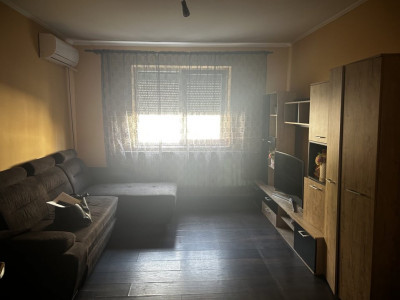 Garsoniera cu o camera la etaj 1, zona Blascovici