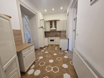 Apartament Central in cladire istorica imagine mica 6, foxfort.ro