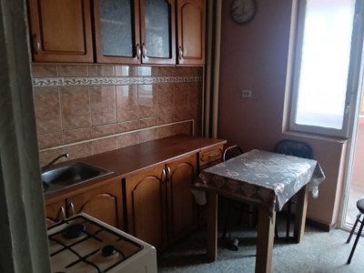 Apartament cu 3 camere de vanzare, zona Girocului imagine mica 3, foxfort.ro