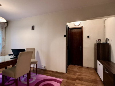 Apartament cu 4 camere, etaj 1 de inchiriat, zona Aradului imagine mica 11, foxfort.ro