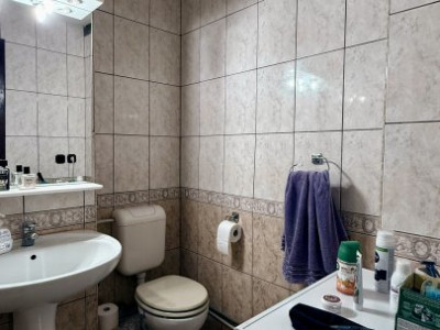 Apartament cu 4 camere, etaj 1 de inchiriat, zona Aradului imagine mica 14, foxfort.ro