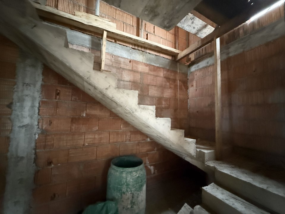 Duplex cu 3 camere si teren de 247 mp de vanzare in localitatea Sacalaz 14, foxfort.ro