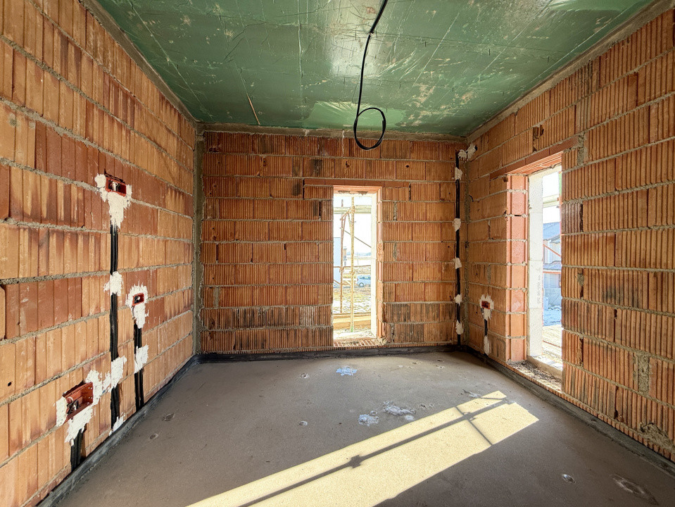 Duplex cu 3 camere si teren de 247 mp de vanzare in localitatea Sacalaz 3, foxfort.ro