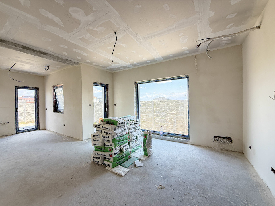 Duplex cu 3 camere si teren de 247 mp de vanzare in localitatea Sacalaz 4, foxfort.ro