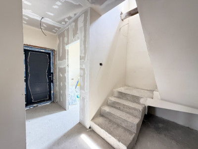 Duplex cu 3 camere si teren de 247 mp de vanzare in localitatea Sacalaz imagine mica 8, foxfort.ro