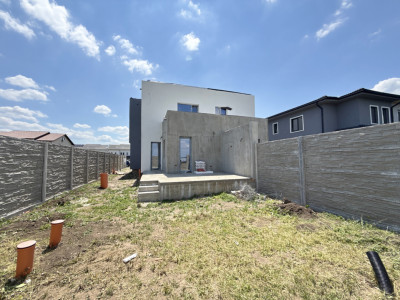 Duplex cu 3 camere si teren de 247 mp de vanzare in localitatea Sacalaz imagine mica 2, foxfort.ro