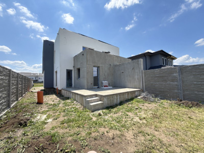 Duplex cu 3 camere si teren de 247 mp de vanzare in localitatea Sacalaz imagine mica 24, foxfort.ro