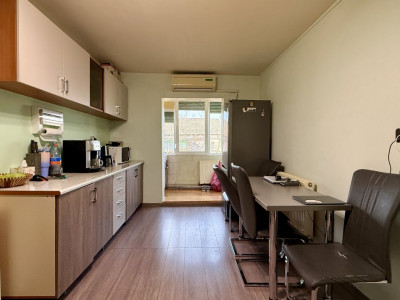 Apartament cu 2 camere de 50 mp + balcon, zona Lipovei imagine mica 6, foxfort.ro