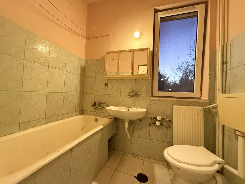 Garsoniera cu o camera de vanzare in Timisoara, zona Ronat 4, foxfort.ro