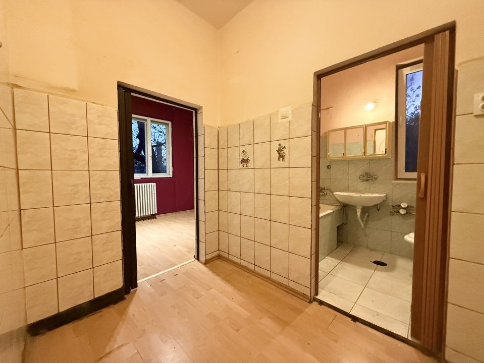 Garsoniera cu o camera de vanzare in Timisoara, zona Ronat 11, foxfort.ro