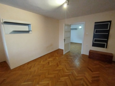 Apartament cu 4 camere de inchiriat in Timisoara, zona Olimpia Stadion imagine mica 9, foxfort.ro