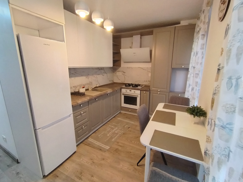 Apartament cu 2 camere de vanzare in Timisoara, zona Soarelui 1, foxfort.ro