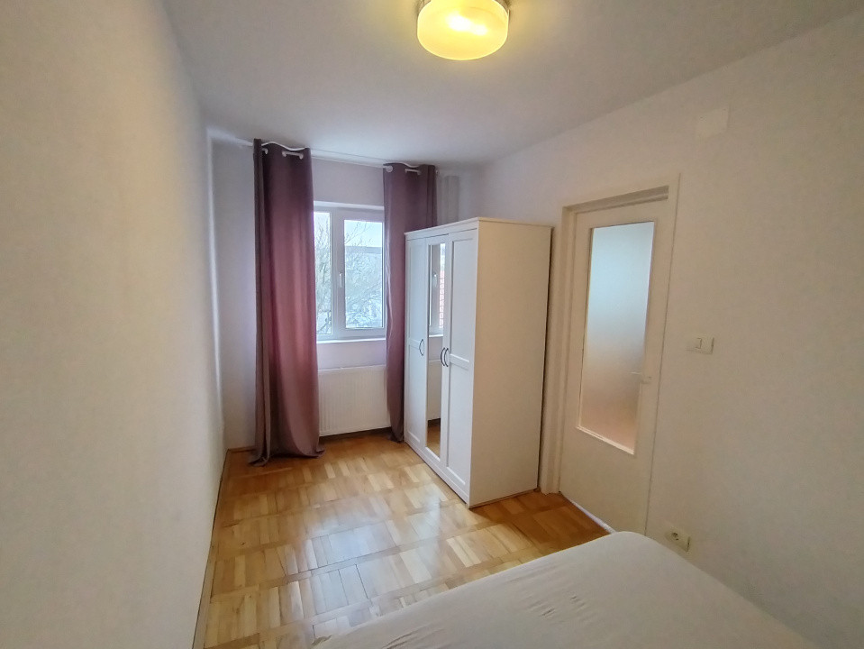 Apartament cu 3 camere de inchiriat, zona Girocului 6, foxfort.ro