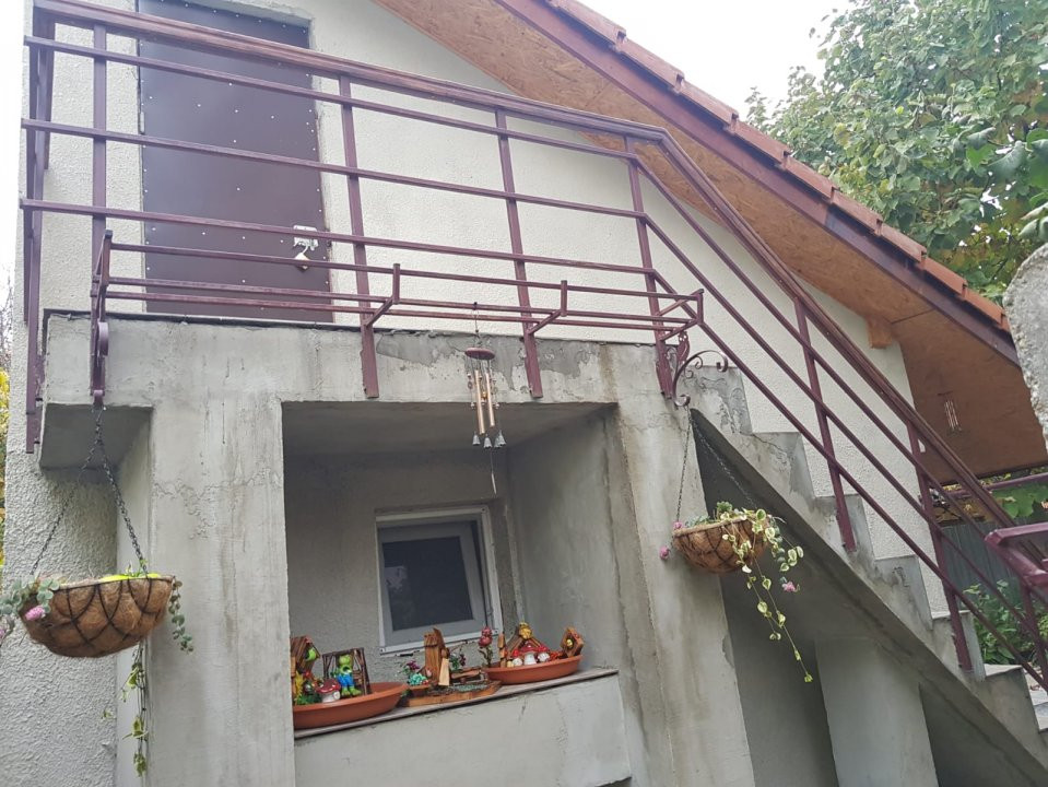 Casa individuala cu 4 camere de vanzare, zona Girocului 17, foxfort.ro