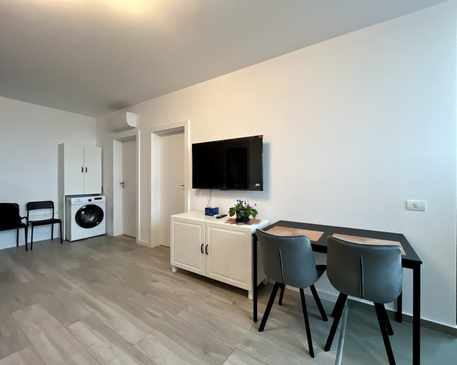 Apartament cu 2 camere de inchiriat, zona Torontalului 3, foxfort.ro