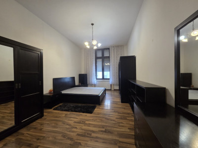 Apartament cu 2 camere semidecomandat, et 1, zona Centrala imagine mica 2, foxfort.ro