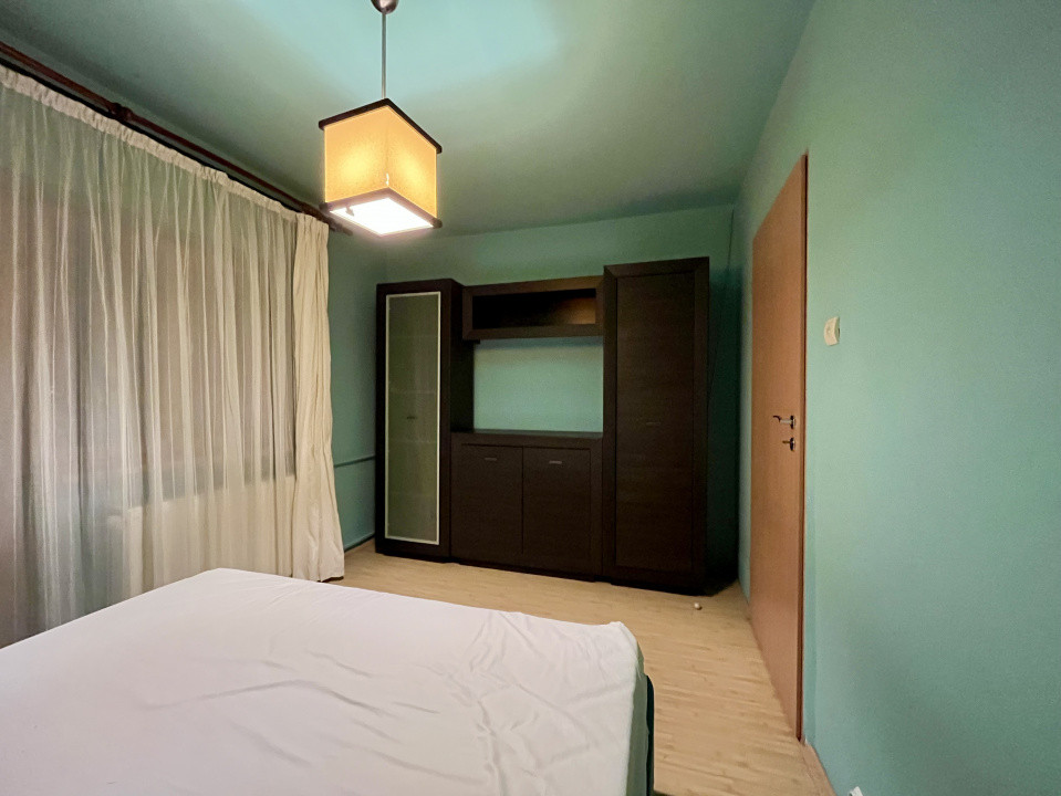 Apartament cu 3 camere de inchiriat, zona Aradului. 8, foxfort.ro