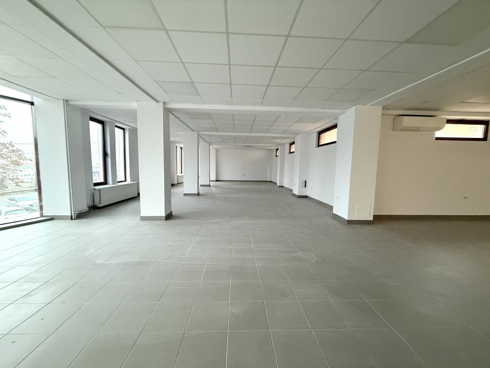 Cladire comerciala cu regim de inaltime P+2 E+M, suprafata 550 mp de inchiriat 2, foxfort.ro