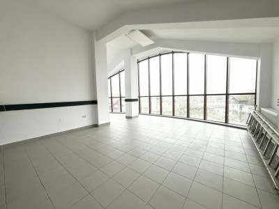 Cladire comerciala cu regim de inaltime P+2 E+M, suprafata 550 mp de inchiriat imagine mica 15, foxfort.ro