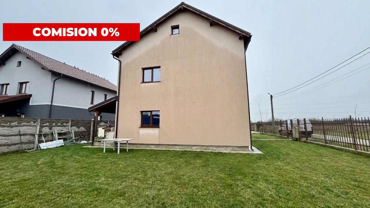 Duplex cu 3 camere, pod mansardabil si panouri fotovoltaice - Calea Urseni 1, foxfort.ro