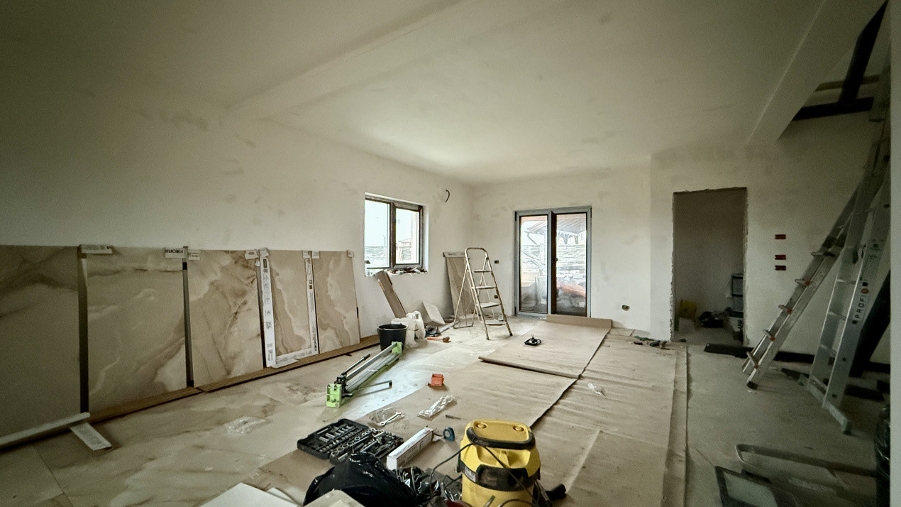 Duplex cu 3 camere, pod mansardabil si panouri fotovoltaice - Calea Urseni 2, foxfort.ro